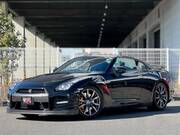 2012 NISSAN GT-R