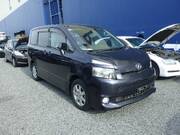 2009 TOYOTA VOXY Z