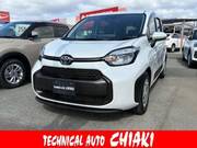2026 TOYOTA SIENTA