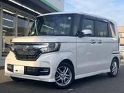 2018 HONDA N-BOX CUSTOM