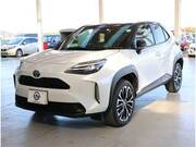 2025 TOYOTA YARIS CROSS