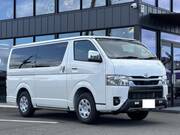 2025 TOYOTA HIACE VAN