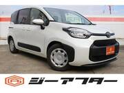 2023 TOYOTA SIENTA X