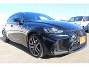 2017 LEXUS IS