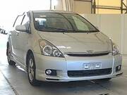 2003 TOYOTA WISH
