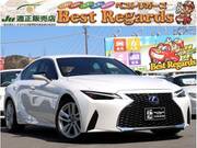 2021 LEXUS IS