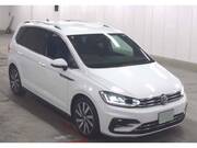2016 VOLKSWAGEN GOLF TOURAN