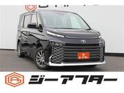 2022 TOYOTA VOXY