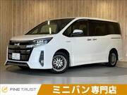 2018 TOYOTA NOAH
