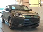 2018 TOYOTA HARRIER PREMIUM