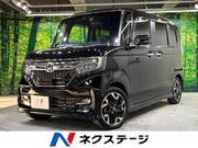 2017 HONDA N-BOX CUSTOM