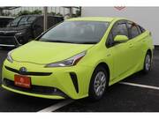 2019 TOYOTA PRIUS