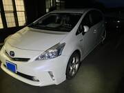 2012 TOYOTA PRIUS ALPHA