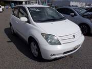 2005 TOYOTA IST