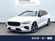 2021 VOLVO V60