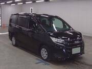 2020 TOYOTA NOAH X