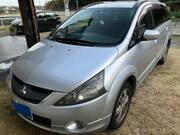 2005 MITSUBISHI GRANDIS