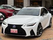 2021 LEXUS IS