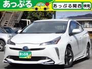 2019 TOYOTA PRIUS