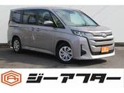 2023 TOYOTA NOAH X