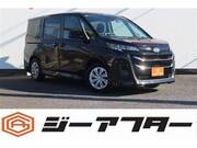 2022 TOYOTA NOAH X