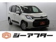 2022 TOYOTA SIENTA