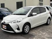 2017 TOYOTA VITZ