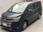 2020 TOYOTA NOAH