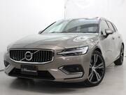 2021 VOLVO V60
