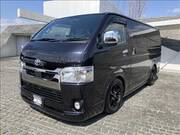 2022 TOYOTA HIACE