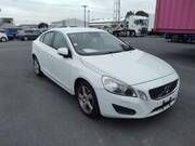 2013 VOLVO S60