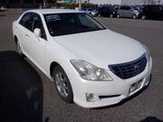 2008 TOYOTA CROWN ROYAL SALOON
