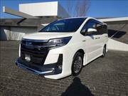 2017 TOYOTA NOAH