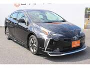 2019 TOYOTA PRIUS