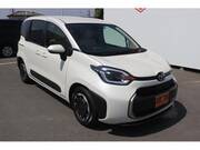 2022 TOYOTA SIENTA