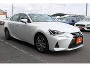 2018 LEXUS IS