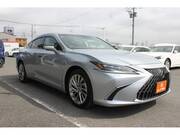 2022 LEXUS ES