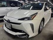 2020 TOYOTA PRIUS