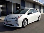 2016 TOYOTA PRIUS S