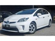 2012 TOYOTA PRIUS PHV