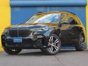 2022 BMW X7
