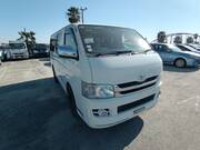 2005 TOYOTA HIACE VAN DX