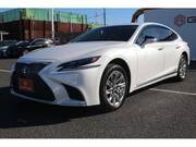 2017 LEXUS LS