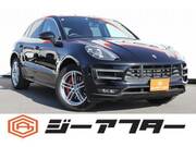 2016 PORSCHE MACAN