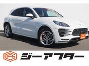 2015 PORSCHE MACAN