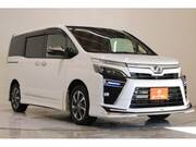 2019 TOYOTA VOXY