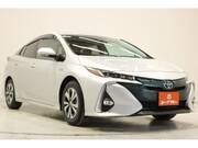 2017 TOYOTA PRIUS PHV