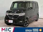 2018 HONDA N-BOX CUSTOM