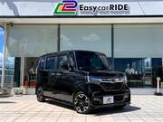 2017 HONDA N-BOX CUSTOM