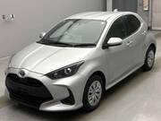 2022 TOYOTA YARIS